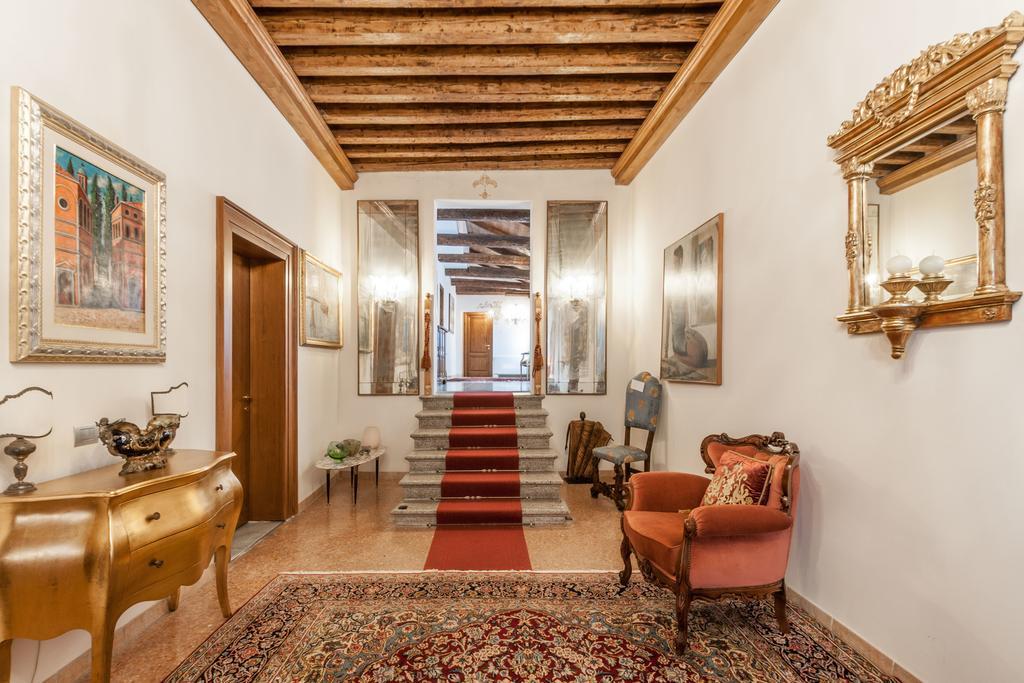 Palazzo Della Torre Apartment Venice Exterior photo